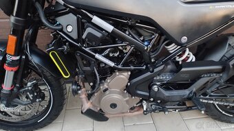 Husqvarna svartpilen 401, 1 majiteľ 8 tkm - 3