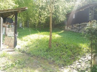 Predám stav. poz. s murmi rodinného domu so supisnym cislom - 3