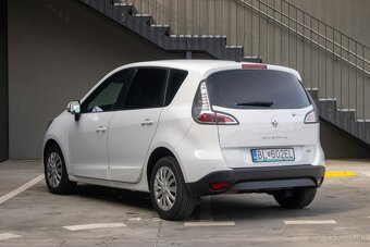 Renault Mégane Scénic - 3
