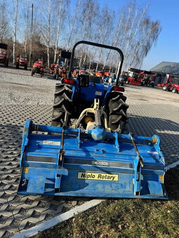 ISEKI TK-33 4x4 - 3