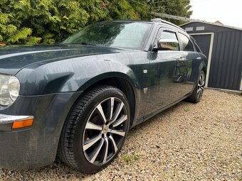 Chrysler 300C - 3
