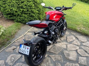 Mv Agusta Brutale 800 - 3