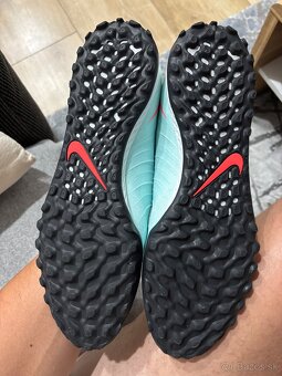 Nike Phantom GX2 Pro TF (Turf) - 3