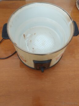 Retro elektrický hrniec Primtron (funkčný) - 3