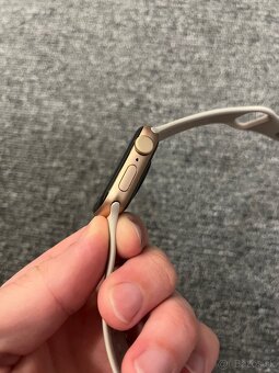 Apple Watch SE 40mm Gold - 3