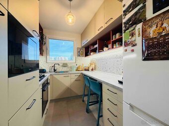 NA PREDAJ | 3 izbový byt po kompletnej modernizácii | Vrútky - 3