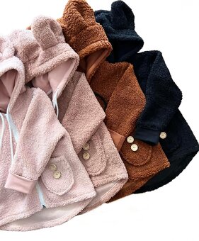 PREDAJ DETSKEHO OBLEČENIA - 3