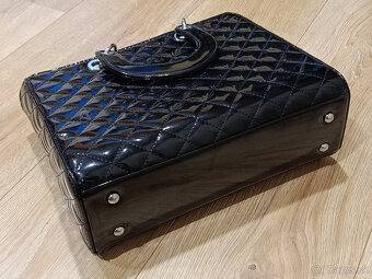 ŠTÝLOVÁ kabelka čierna, do ruky, zips, málo nosená - 3