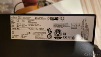 Workstation Fujitsu Celsius W530 s Intel Xeon - 3