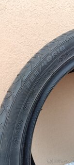 225/40 r18 - 3