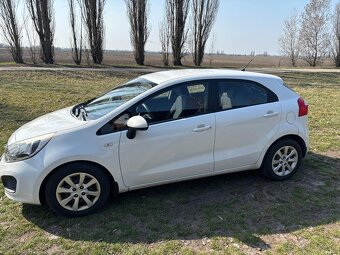 Kia Rio - 3