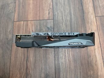 GIGABYTE GeForce RTX 3080 GAMING OC 10G - 3