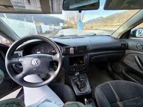 VW Passat B5 sedan - 3