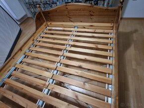 drevena posteľ - 140 x 200 cm - 3
