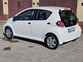 Toyota Aygo 1.0 benzín 95000km - 3