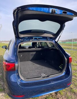 Toyota Avensis - 3