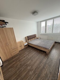 Na prenájom zariadený 1,5 izbový byt - 3