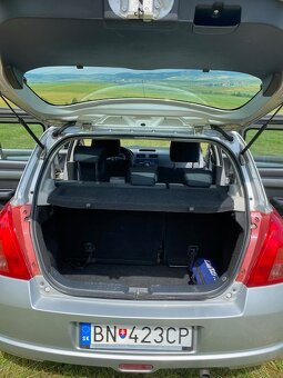 SUZUKI SWIFT 1.3, BENZÍN - 3