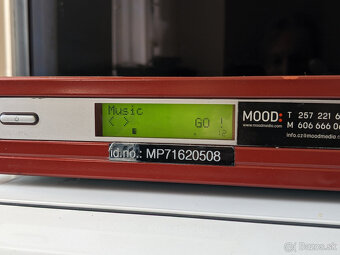 mood media MP7000 - 3