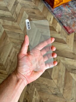 Ochranné sklo na iPhone 9D - napíš aký iPhone - 3