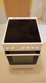 Sklokeramický šporák MORA - 3