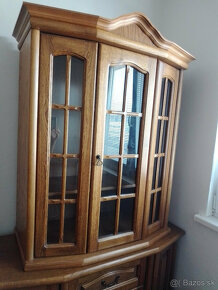Predam: Horna skrinka rustikalnej vitriny - 3