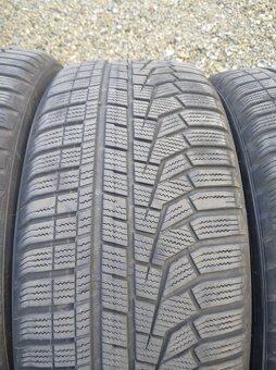 235/50 R 19 zimné. - 3