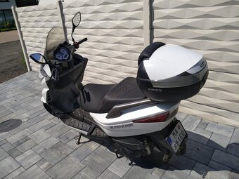 Keeway Silverblade 125 EFI - 3