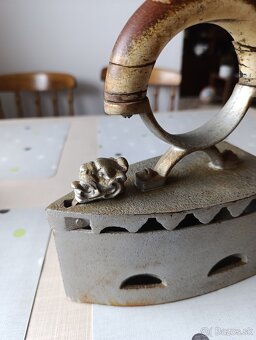 Stará žehlička - 3