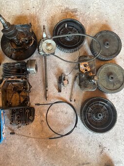 Motor kosačky - 3