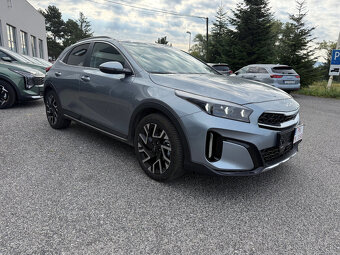 Kia XCEED 1.6 T-GDi 7 DCT GOLD + SMART PACK - 3