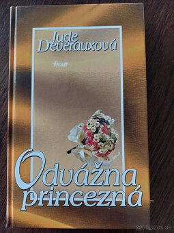 Deverauxová, Steelová a iné - 3