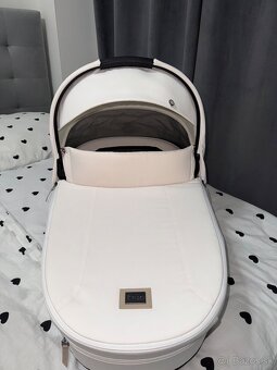 Cybex Priam 4.0 Lux Carry Cot Off White Platinum - 3