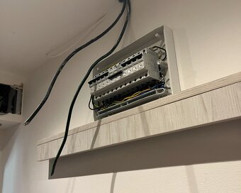 Elektrikár, Elektroinštalácie, Servis elektro - 3