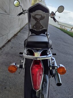 Honda shadow 750 - 3