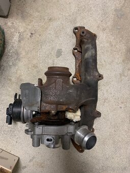 Turbo 2.0 HDI Peugeot Citroen HDI - 3