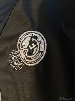 Real Madrid dres orginal - 3