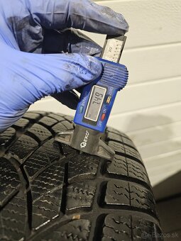 Zimné Pneu Dunlop SP WinterSport3D 215/60 R17 C - 3