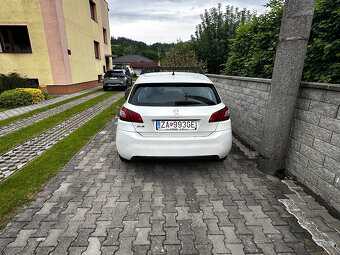 Peugeot 308 1,6 Hdi HATCHBACK 5dv., 85kw, diesel - 3