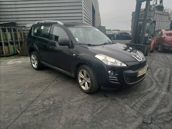 Predám peugeot 4007 na nahradne diely motor 4HN - 3