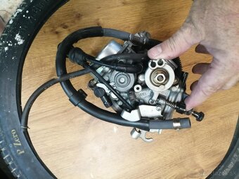 Honda VT750C Shadow karburatory - 3