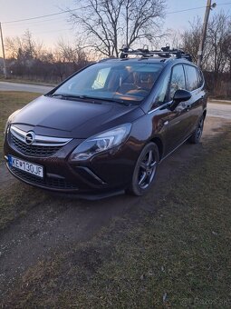 Opel Zafira Tourer - 3