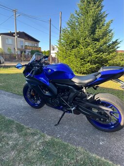 2022 Yamaha YZF R7 - 3