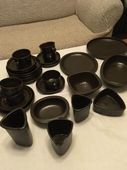 Tmavohnedá súprava 31 kusov - 3