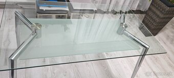 Krásny sklenený stôl - 3