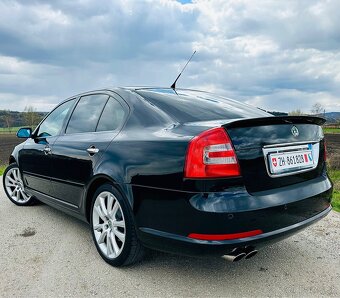 Škoda Octavia RS sedan 2.0 TFSI 147 kW už na sk značky - 3