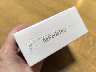 Predám slúchadlá Apple AirPods Pro 2 - 3