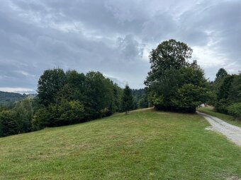 Predáme tri pozemky v Oščadnici časť Dedovka Veľká Rača🎿 - 3