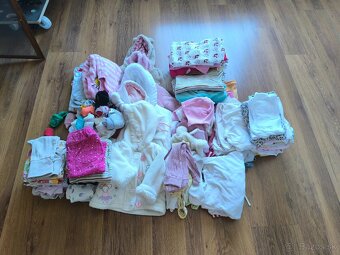 Balík oblečenia pre dievčatko - 3