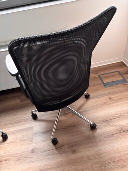 Kancelárska stolička - 3